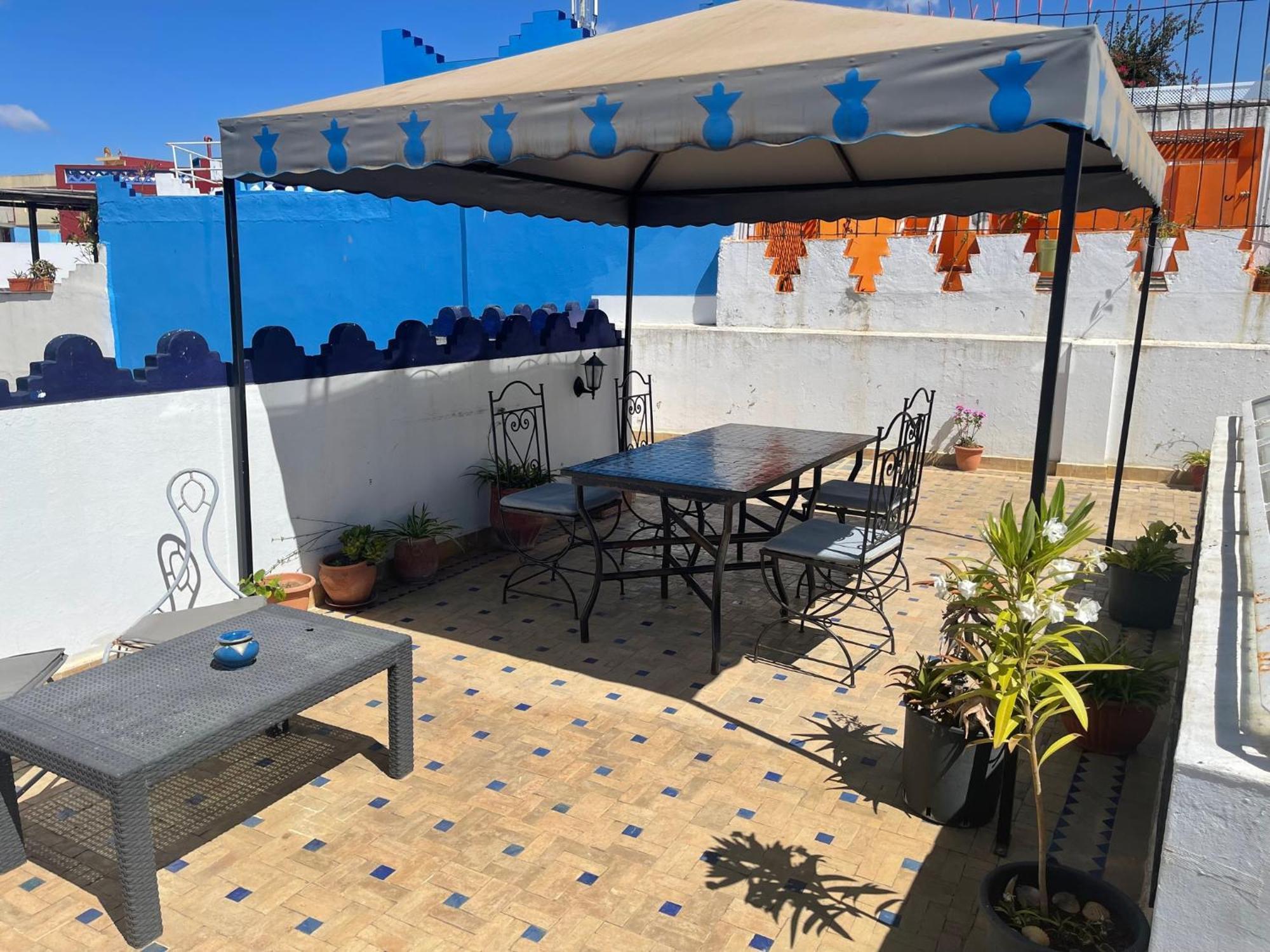 Riad Aicha Asilah Bagian luar foto