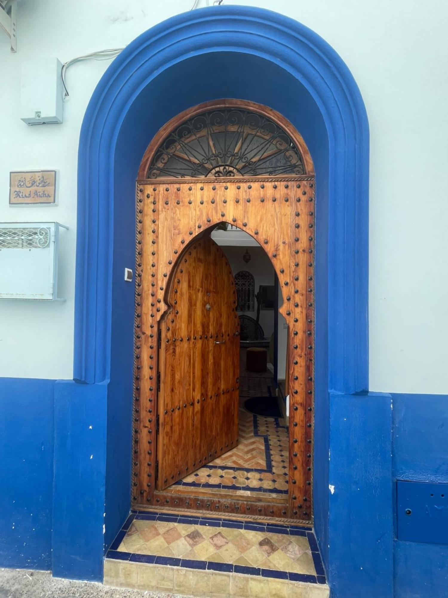 Riad Aicha Asilah Bagian luar foto